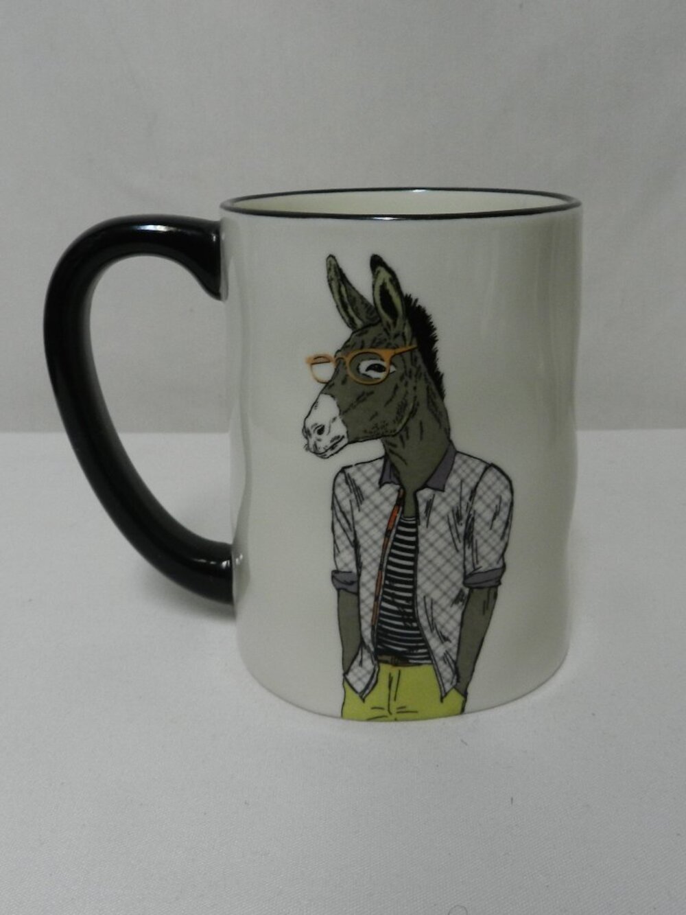 Signature Housewares Hipster Horse Tie & Glasses large mug cup micro dish 18 oz